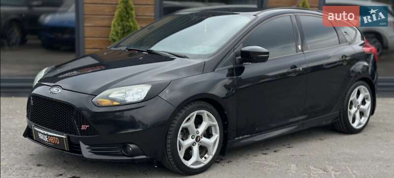 Хэтчбек Ford Focus 2014 в Шептицькому