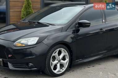 Хэтчбек Ford Focus 2014 в 