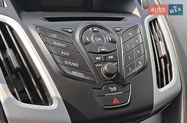 Хэтчбек Ford Focus 2013 в 