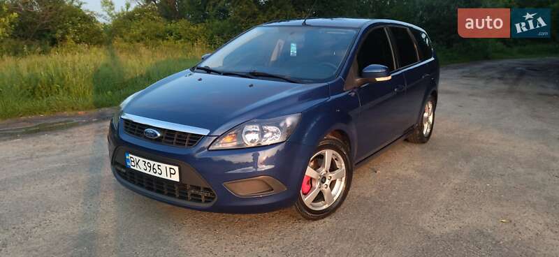Универсал Ford Focus 2008 в Дубно
