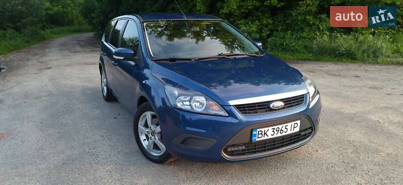 Универсал Ford Focus 2008 в Дубно