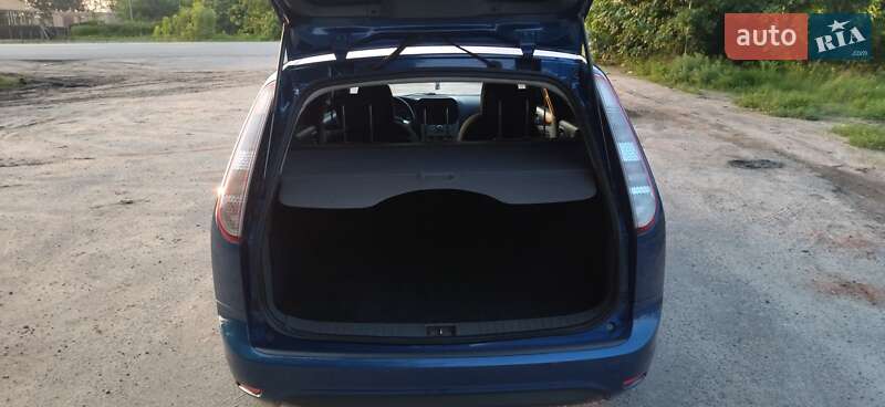 Универсал Ford Focus 2008 в Дубно