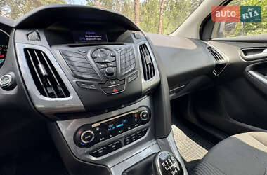 Универсал Ford Focus 2013 в 