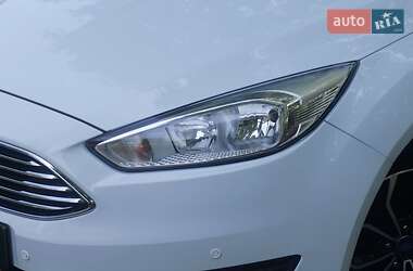 Седан Ford Focus 2018 в 