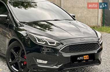 Седан Ford Focus 2013 в 