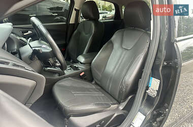 Седан Ford Focus 2013 в 
