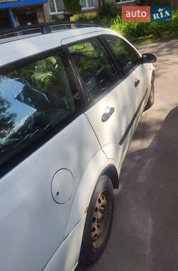 Универсал Ford Focus 2000 в 