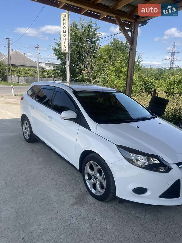 Универсал Ford Focus 2012 в Мукачево фото 2 Универсал Ford Focus 2012 в Мукачево
