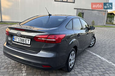 Седан Ford Focus 2017 в 