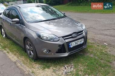 Седан Ford Focus 2012 в 