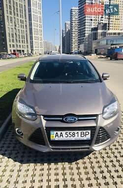 Универсал Ford Focus 2014 в 