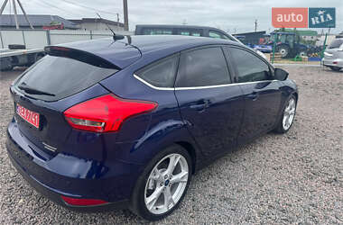Хэтчбек Ford Focus 2016 в 
