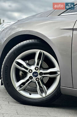 Универсал Ford Focus 2013 в 