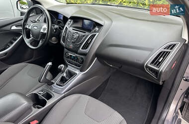 Универсал Ford Focus 2013 в 