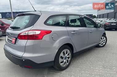 Универсал Ford Focus 2013 в 