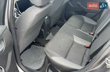 Седан Ford Focus 2014 в 