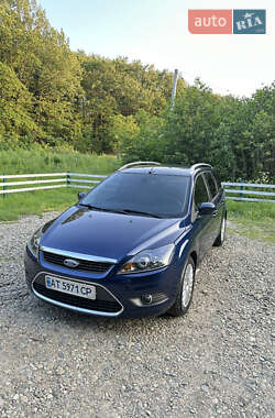 Универсал Ford Focus 2010 в 