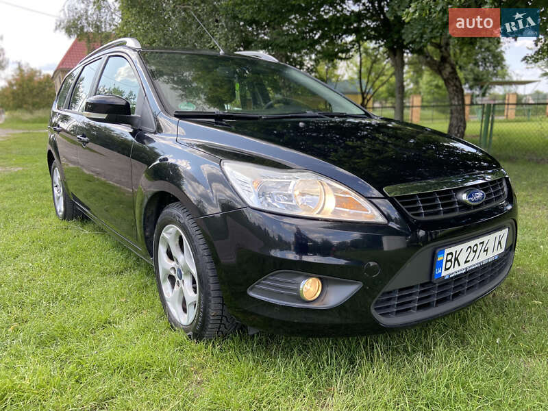 Ford Focus 2010