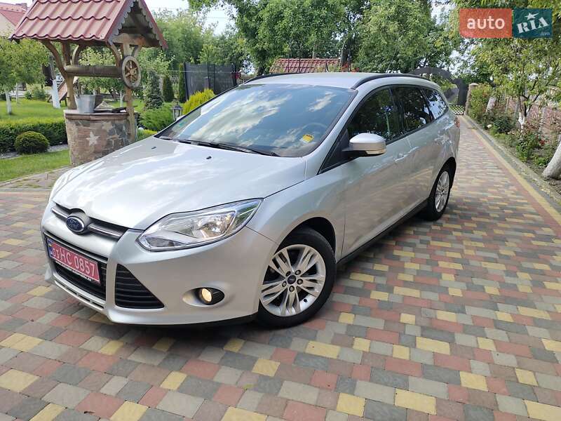 Универсал Ford Focus 2011 в 
