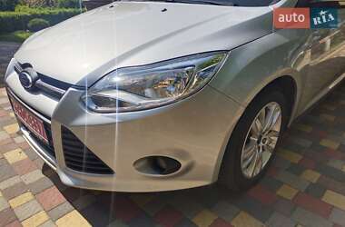 Универсал Ford Focus 2011 в 