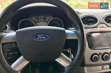 Седан Ford Focus 2008 в 