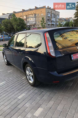 Универсал Ford Focus 2010 в 