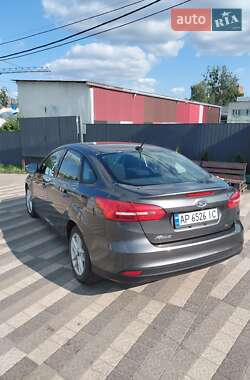 Седан Ford Focus 2017 в 