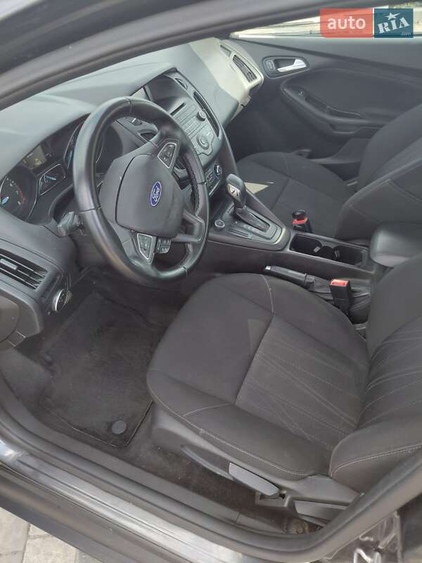 Седан Ford Focus 2017 в Львове