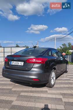 Седан Ford Focus 2017 в 