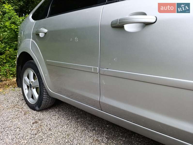 Хэтчбек Ford Focus 2007 в Хмельницком