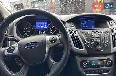 Универсал Ford Focus 2013 в 