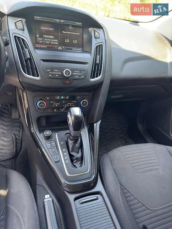 Универсал Ford Focus 2015 в Яворове