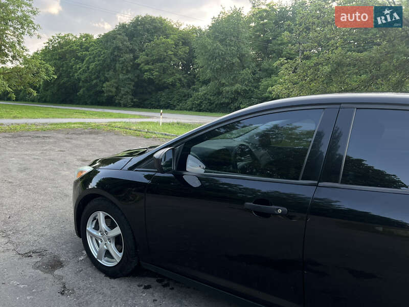 Седан Ford Focus 2016 в Бучаче