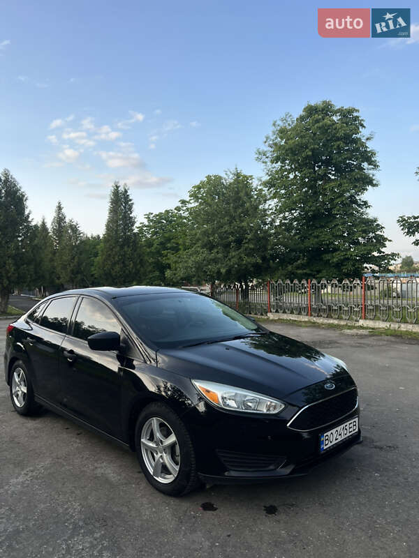 Седан Ford Focus 2016 в Бучаче