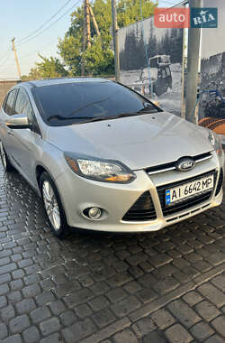 Седан Ford Focus 2013 в 
