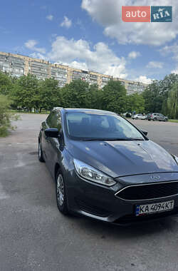 Седан Ford Focus 2017 в 