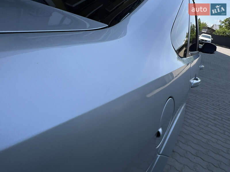 Седан Ford Focus 2010 в Жовкве