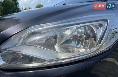Седан Ford Focus 2013 в 