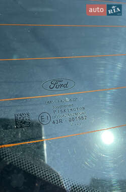 Седан Ford Focus 2013 в 