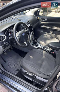 Хэтчбек Ford Focus 2008 в 