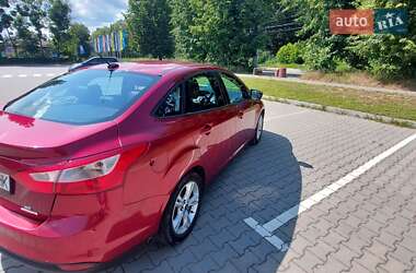 Седан Ford Focus 2014 в 