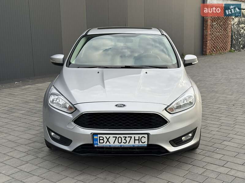 Хэтчбек Ford Focus 2016 в Хмельницком