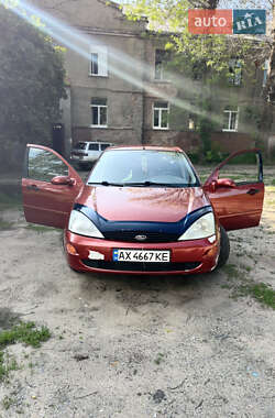 Седан Ford Focus 2000 в 