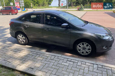 Седан Ford Focus 2012 в 