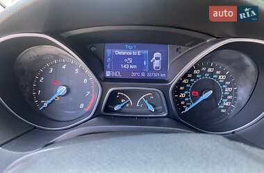 Седан Ford Focus 2012 в 