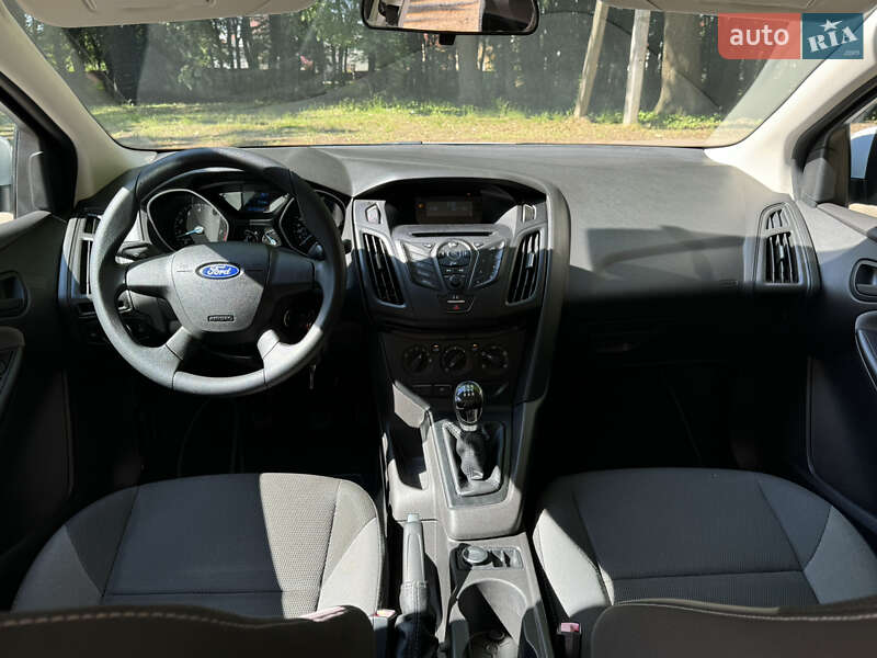 Седан Ford Focus 2012 в Львове