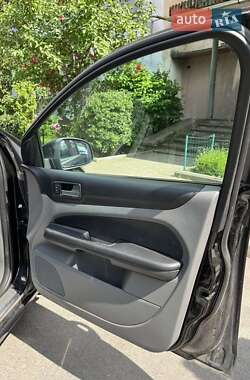 Универсал Ford Focus 2009 в 