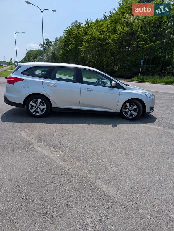 Универсал Ford Focus 2017 в Львове