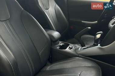 Хэтчбек Ford Focus 2014 в 
