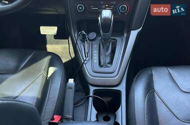 Хэтчбек Ford Focus 2016 в 
